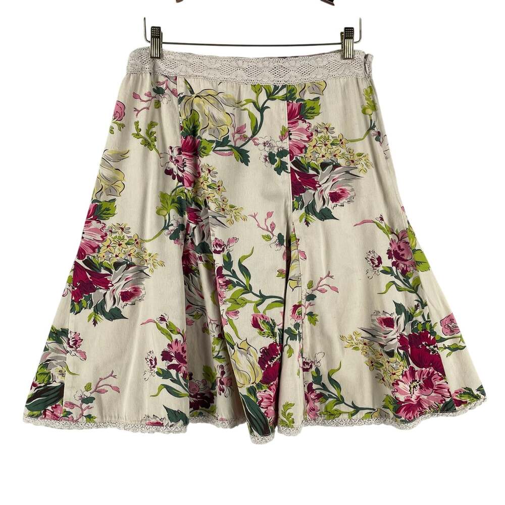 VTG CAbi Womens Godet Flare Skirt Size 12 Cream Pink Floral Crochet Lace Trim